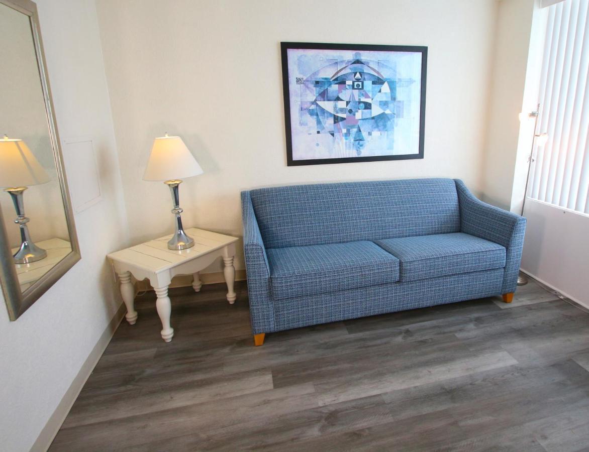 Crusader Oceanfront Resort Wildwood Crest Exterior photo