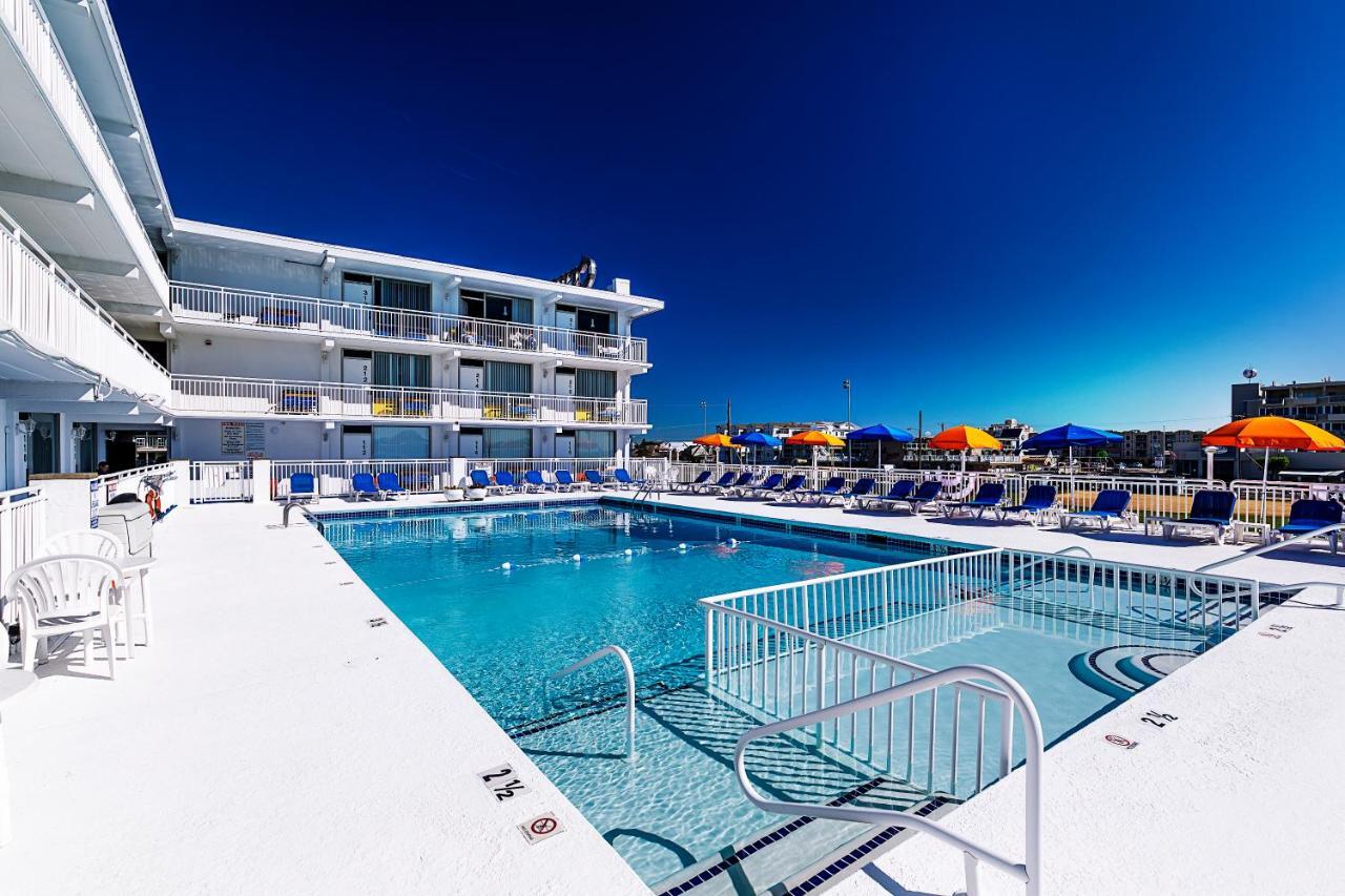 Crusader Oceanfront Resort Wildwood Crest Exterior photo