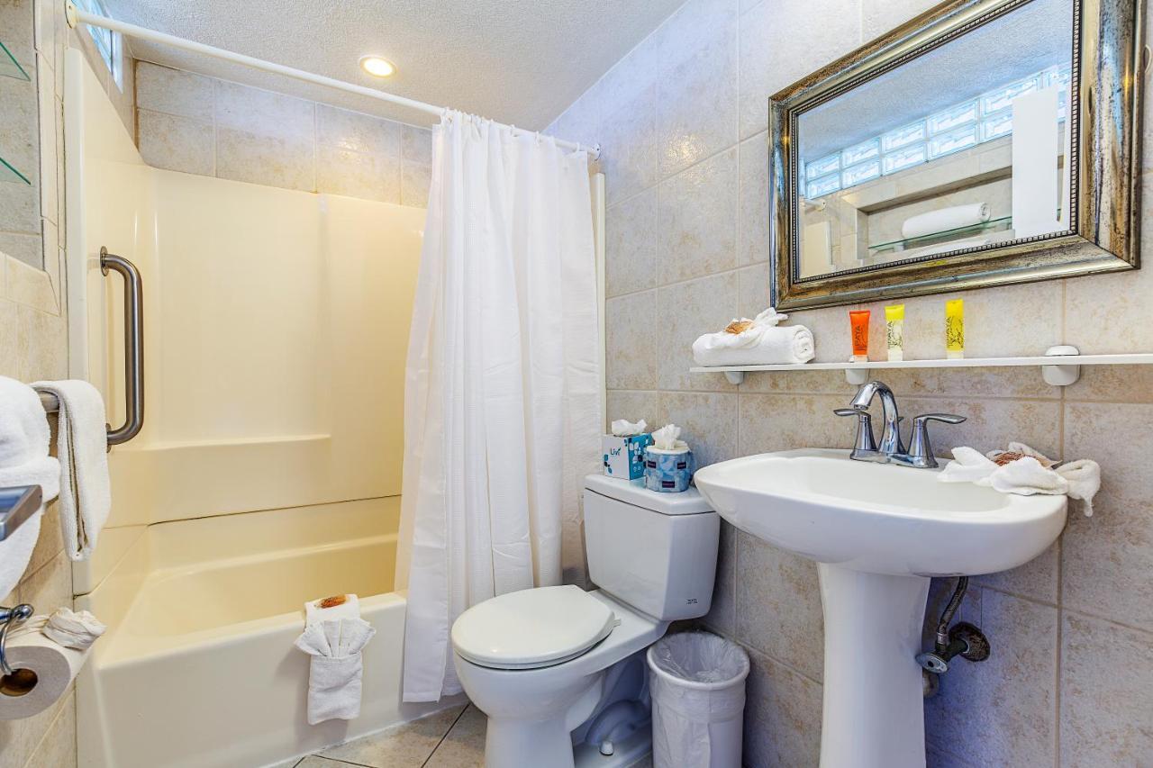 Crusader Oceanfront Resort Wildwood Crest Exterior photo